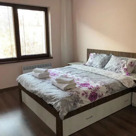 Purple Rose Valencia Gardens Apartman